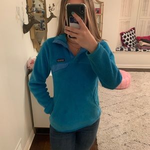 Women’s blue Patagonia jacket!